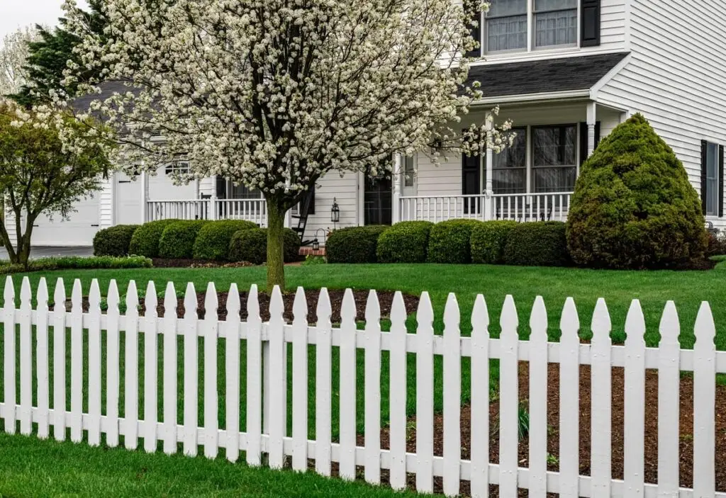 Best Fence Material